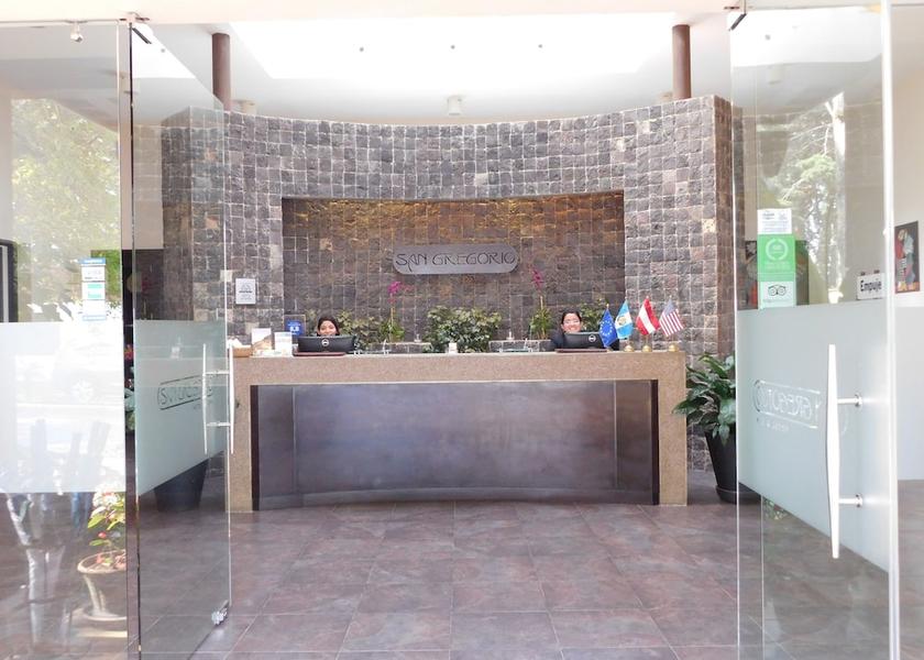 Guatemala (department) Villa Canales Interior Entrance