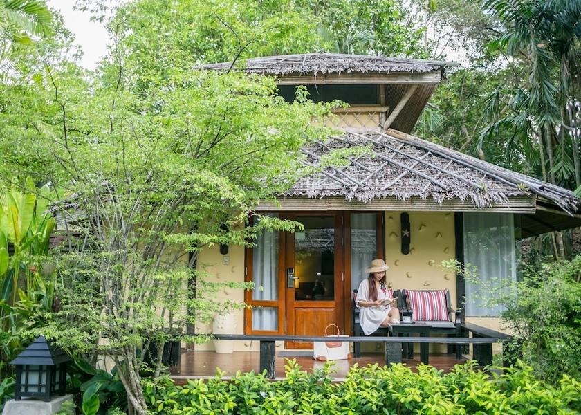 Trat Province Ko Chang Exterior Detail