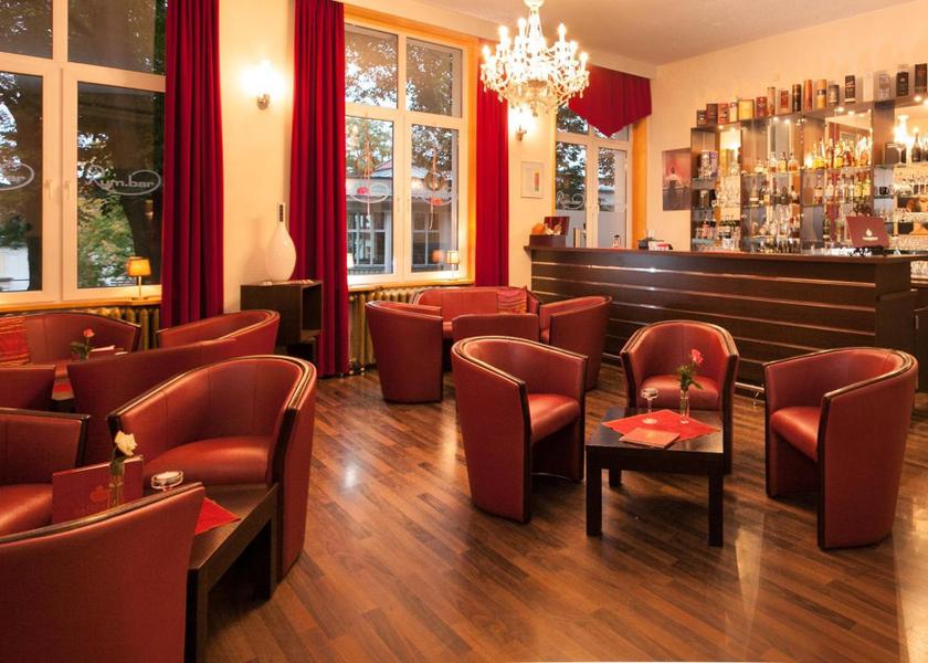 bar/lounge
