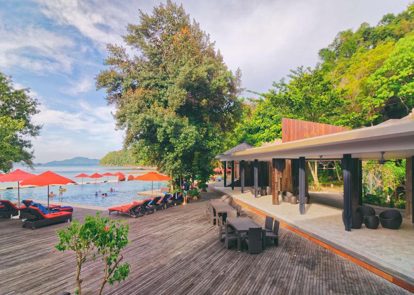 Sabah Gaya Island exterior view