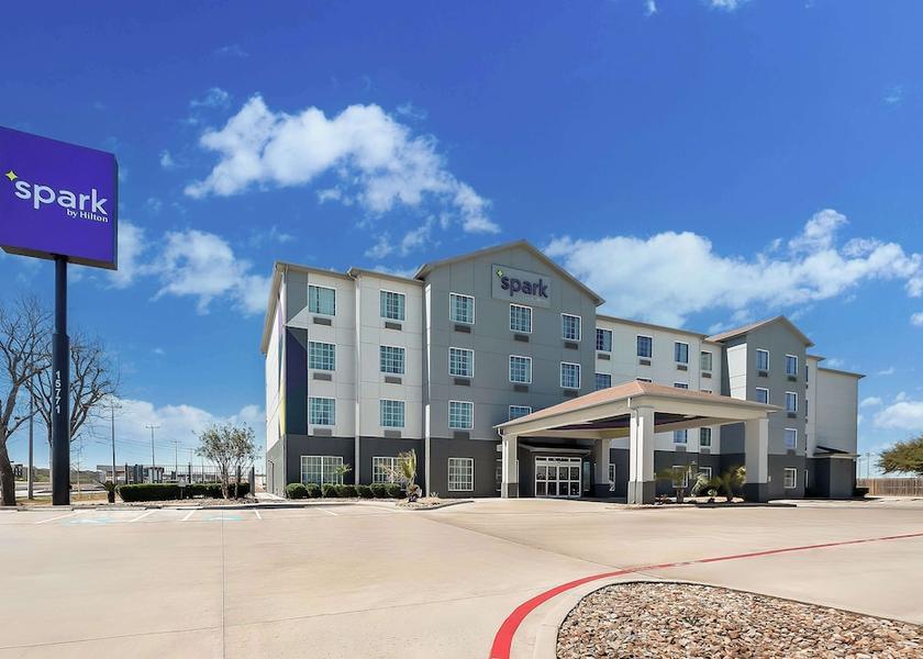 Texas Selma Exterior