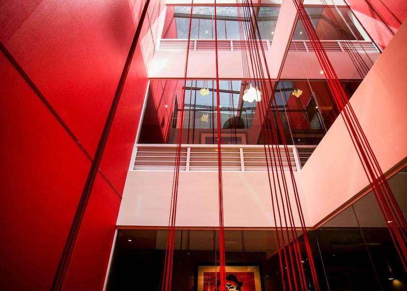 Victoria Melbourne Exterior