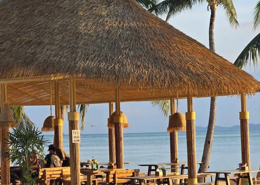 Surat Thani Province Ko Pha-ngan Beach bar