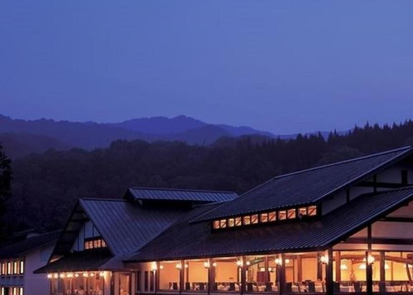 Akita Kosaka Exterior