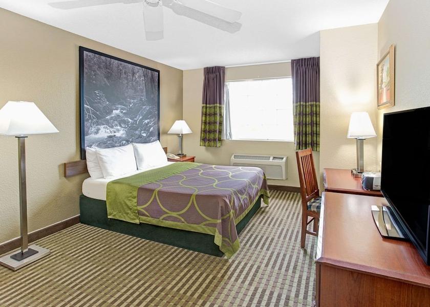 Illinois Gurnee Room