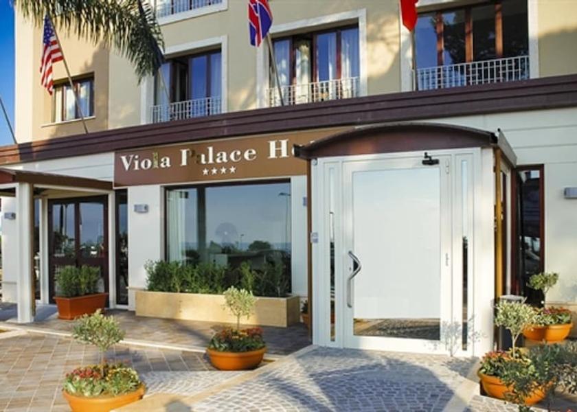 Sicily Villafranca Tirrena Exterior Detail