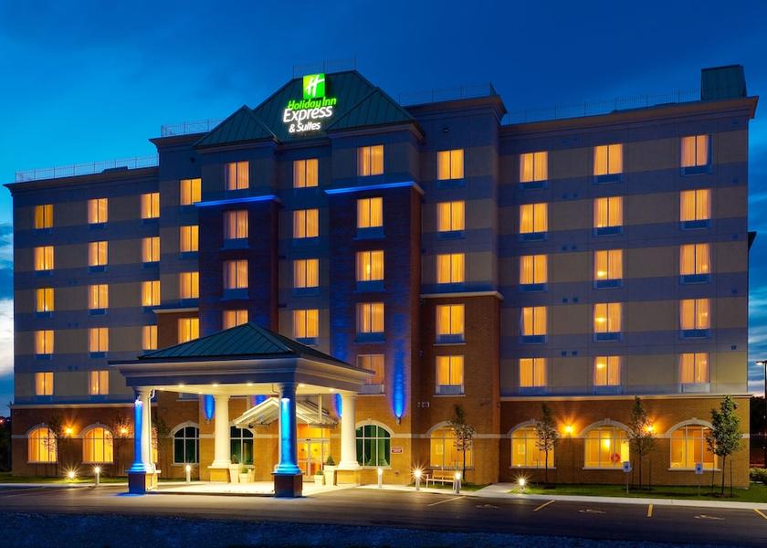 Ontario Clarington Facade