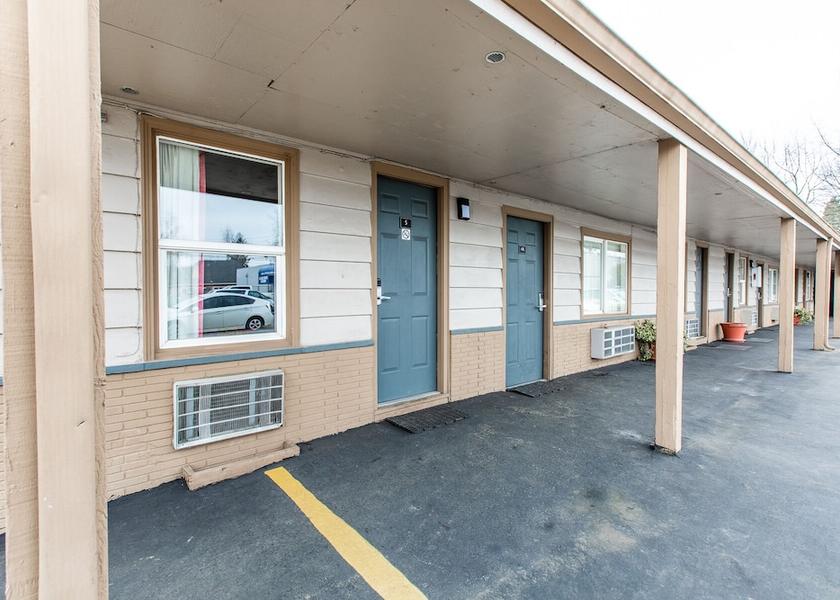 Oregon Eugene Facade