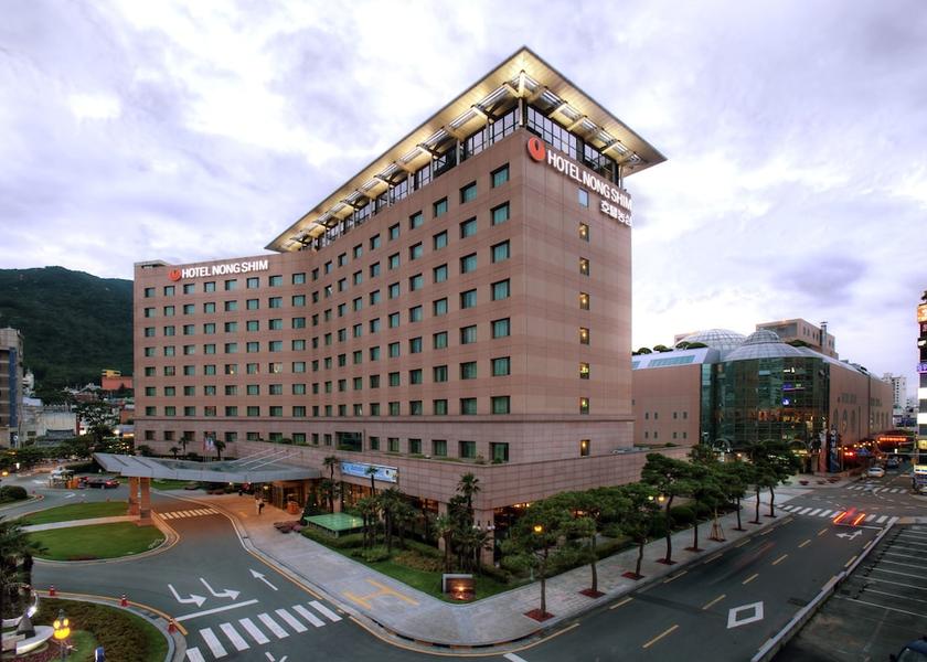  Busan Exterior