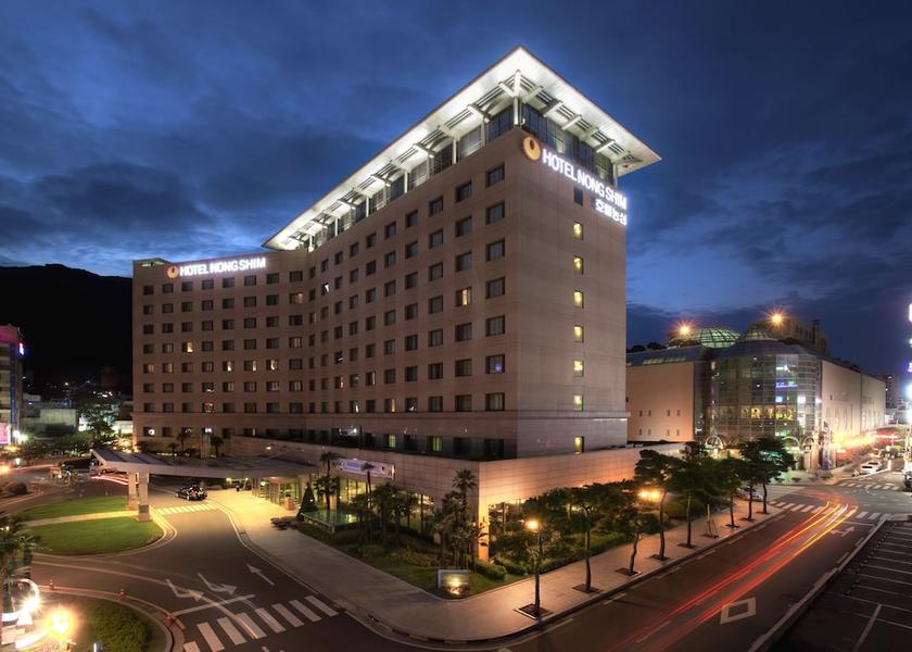  Busan Exterior