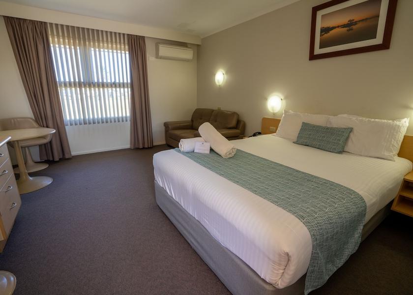Western Australia South Carnarvon Room