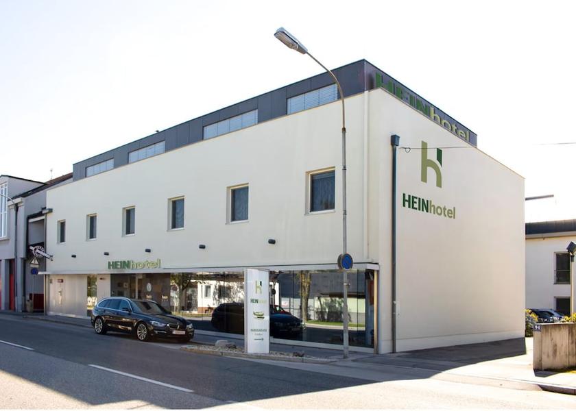 Lower Austria Schwechat Front of property