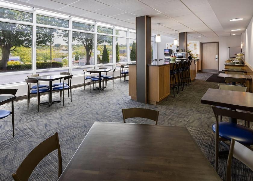 Pennsylvania State College Breakfast area