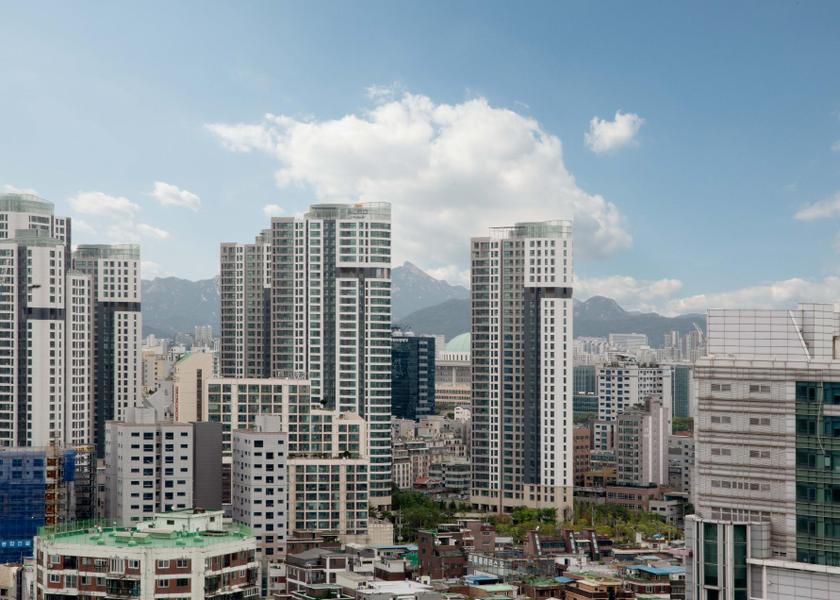  Seoul Hotel Exterior