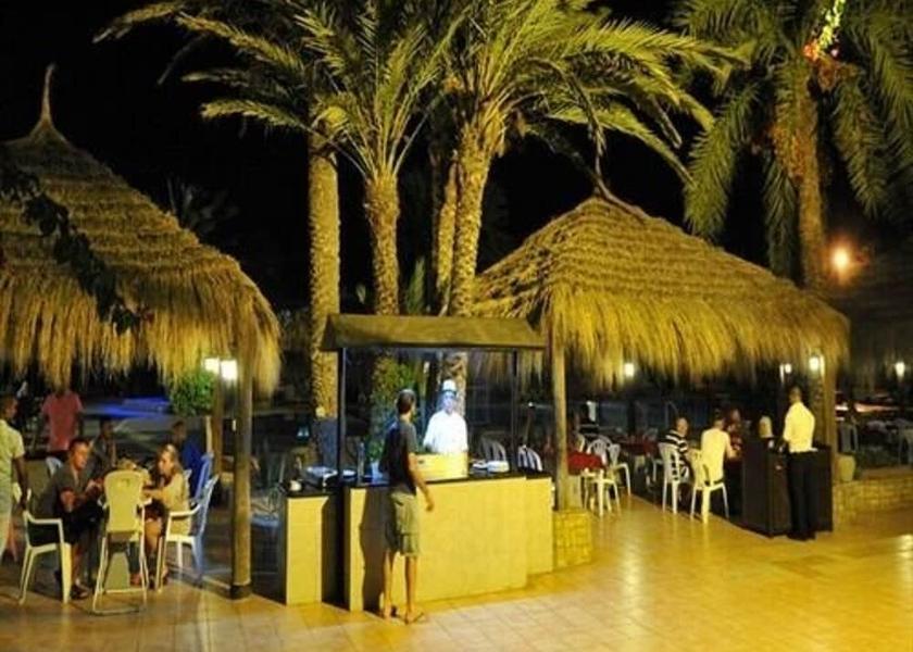  Midoun Exterior Detail