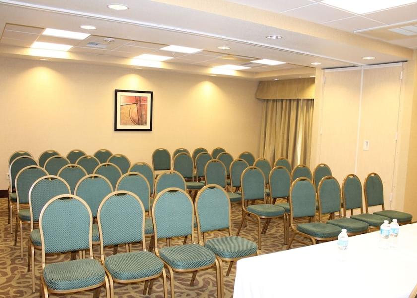 California Dixon Meeting Room