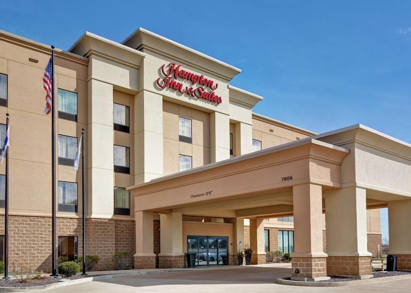 Illinois Peoria Exterior Detail