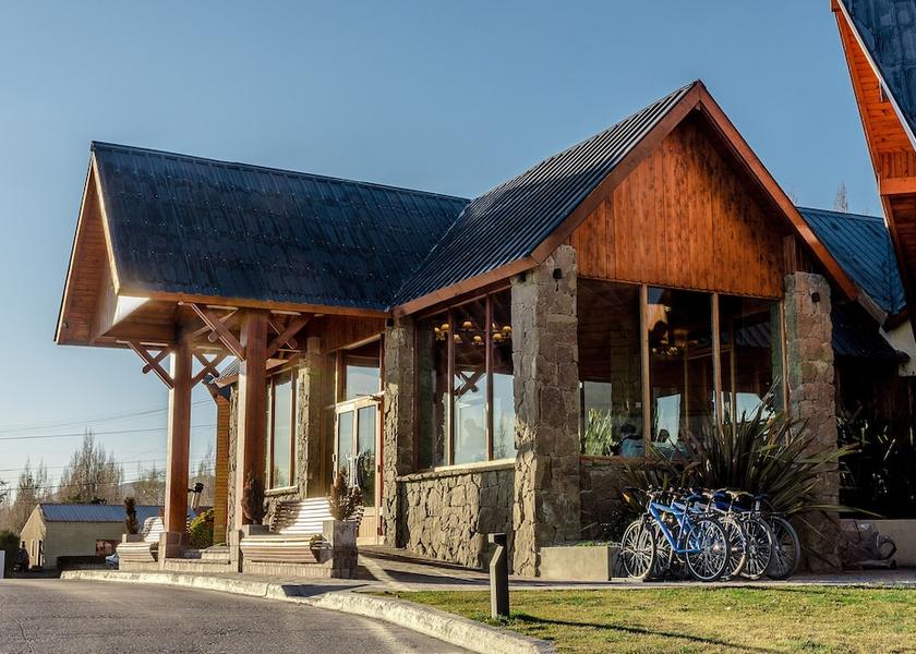 Santa Cruz El Calafate Facade