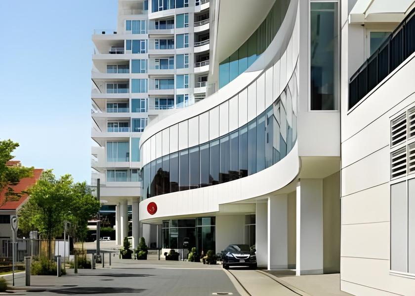 British Columbia North Vancouver Hotel Exterior