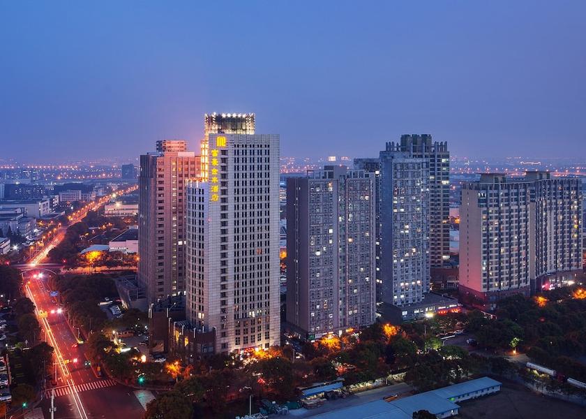  Shanghai Primary image