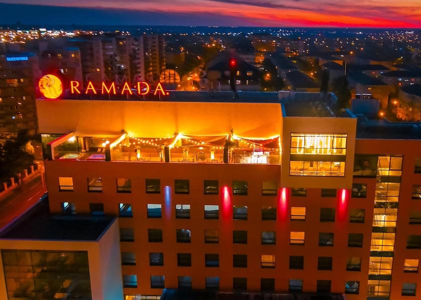  Oradea Exterior Detail