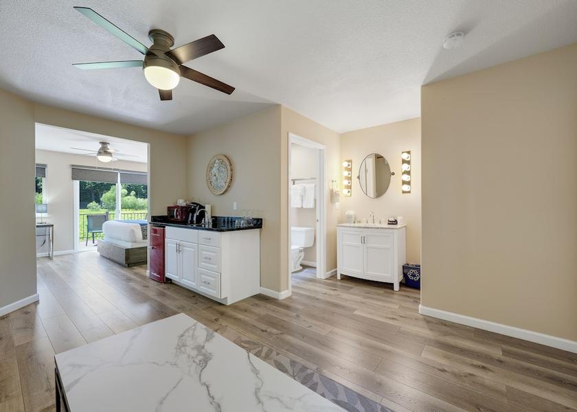 California Guerneville Living area