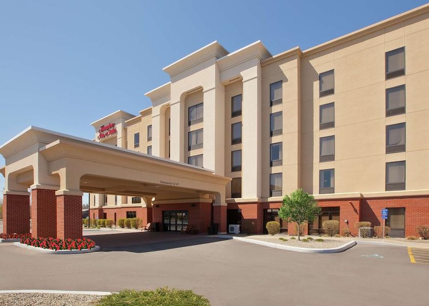 New York Plattsburgh Exterior Detail