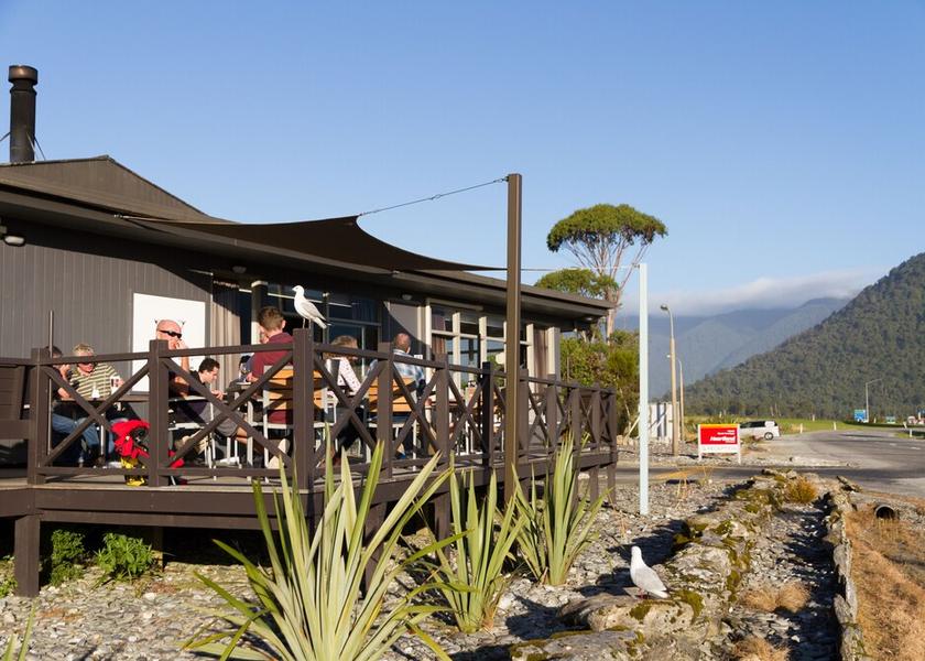 West Coast Haast Outdoor dining
