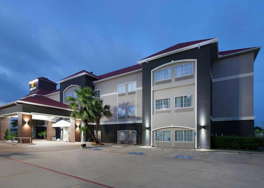 Texas New Caney Exterior