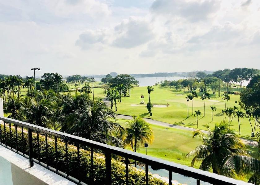  Singapore Balcony
