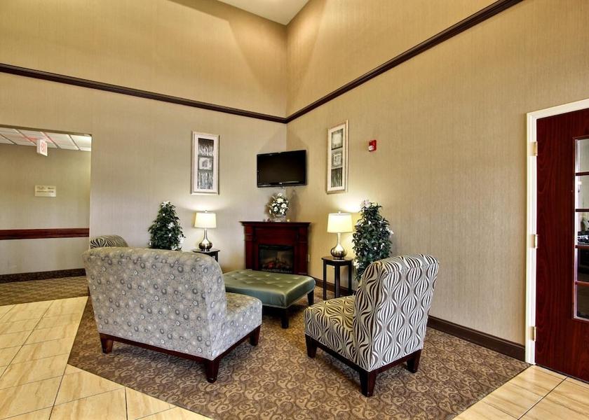 Georgia Pooler Lobby