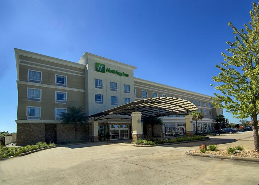 Louisiana Hammond Exterior Detail