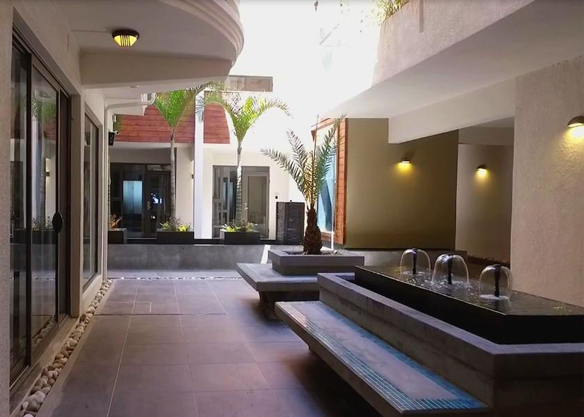  Grand-Baie Check-in/check-out kiosk