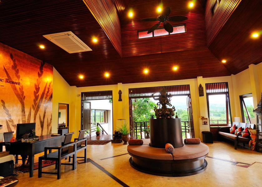 Loei Dan Sai lobby