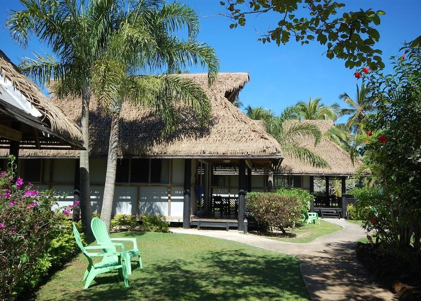  Rarotonga Exterior Detail