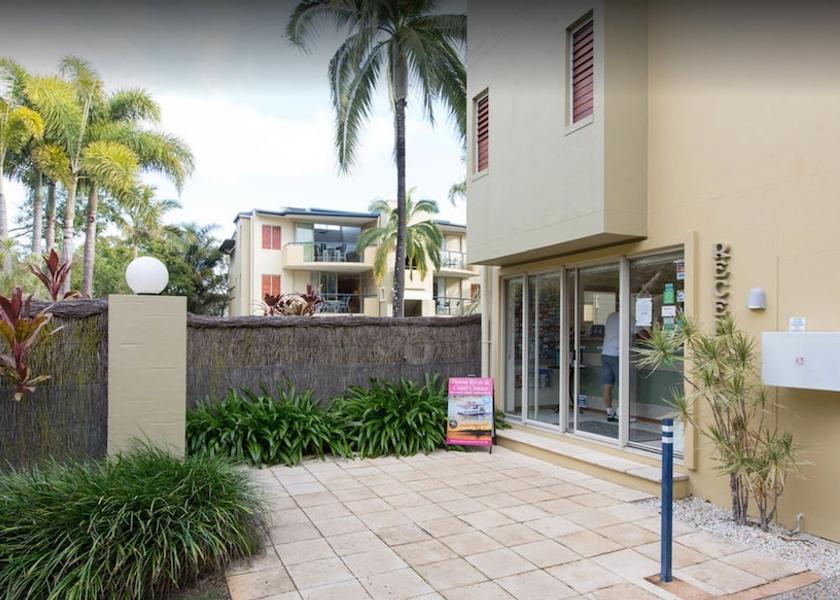 Queensland Noosaville Interior Entrance