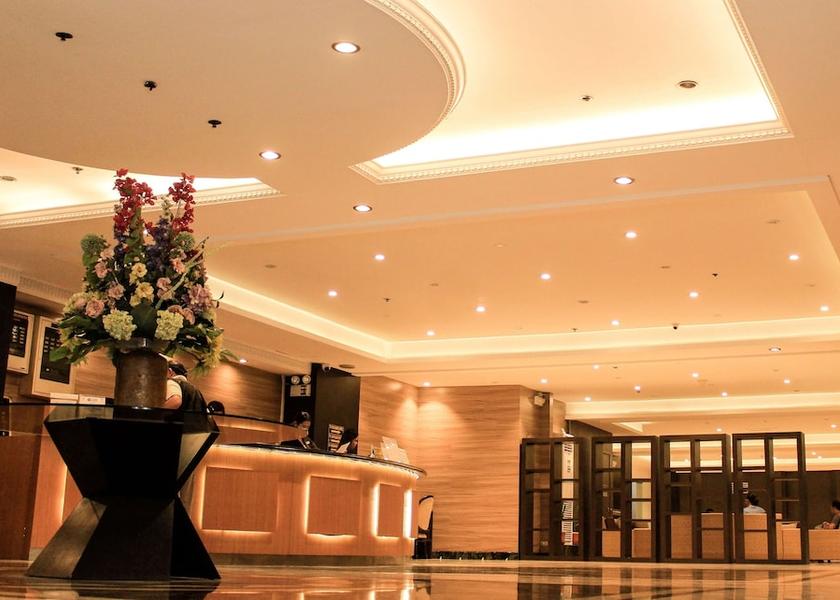  Manila Lobby