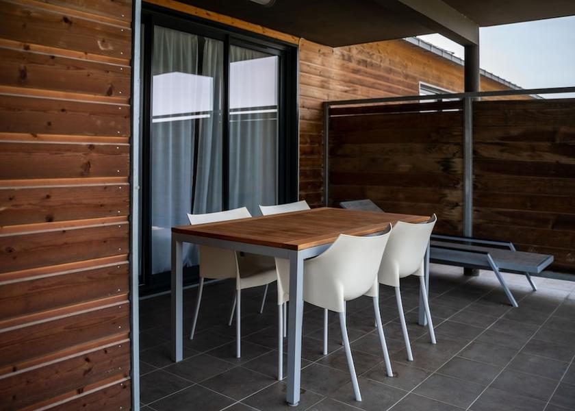 Brittany Bruz Terrace