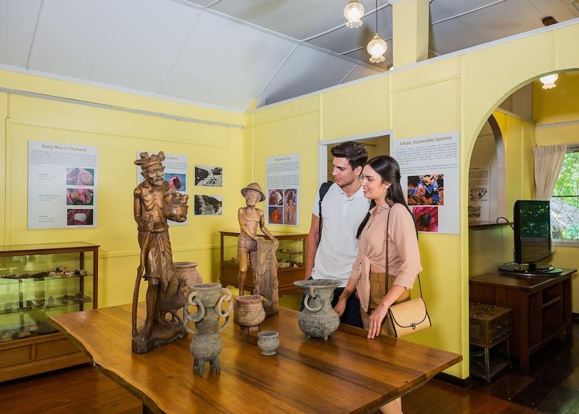 Kanchanaburi Province Sai Yok Exterior Detail