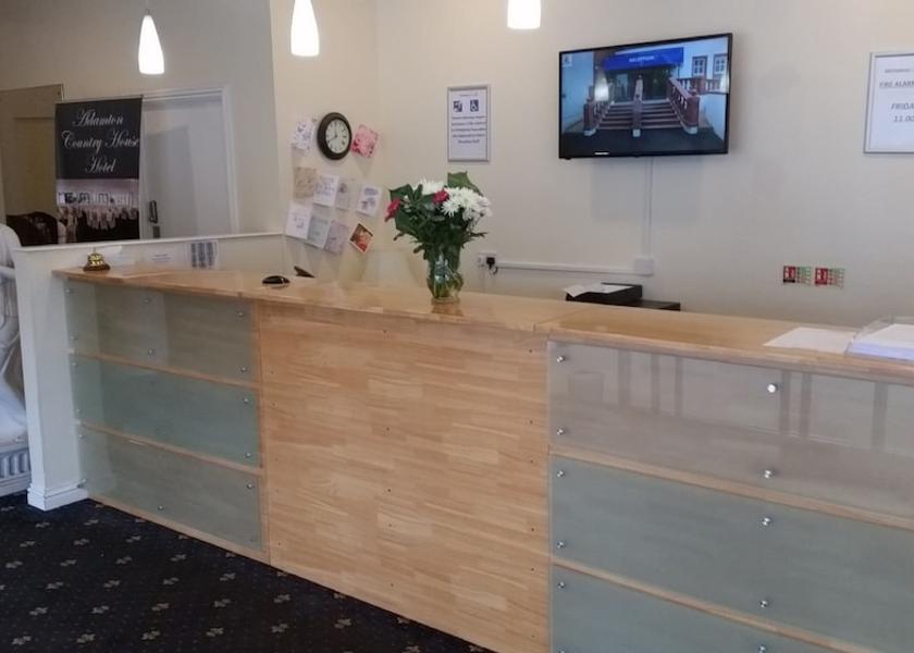 Scotland Prestwick Reception
