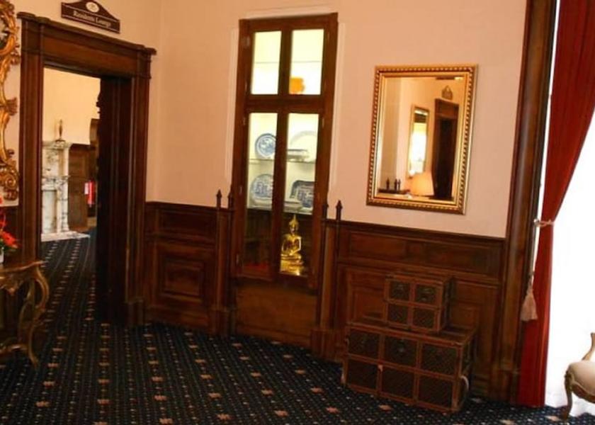 Scotland Prestwick Lobby