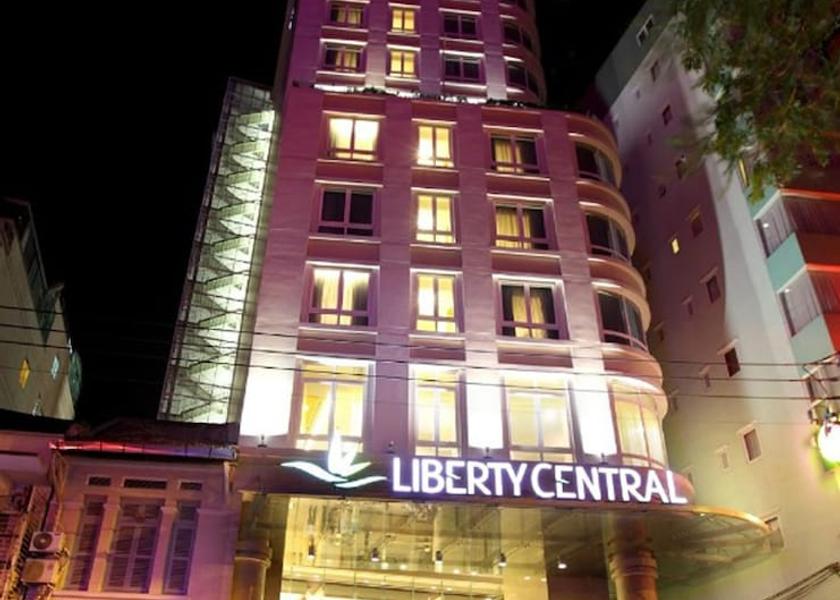 Ho Chi Minh Municipality Ho Chi Minh City Front of property - evening/night