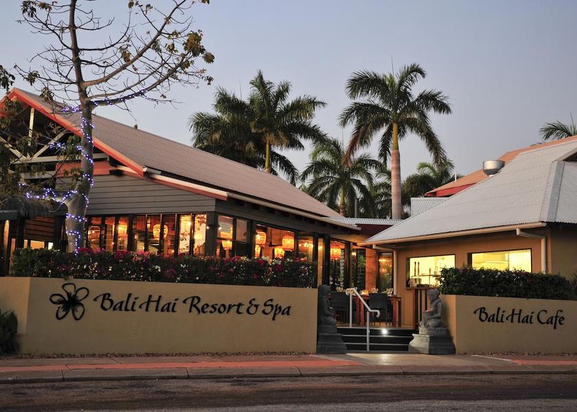 Front of property - evening/night