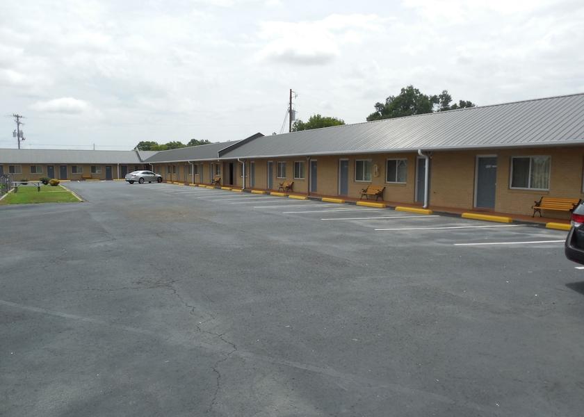 Tennessee Crump Primary image