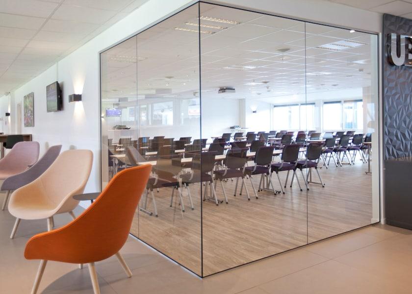  Oslo Meeting Room