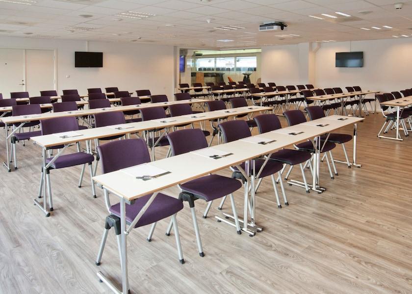  Oslo Meeting Room