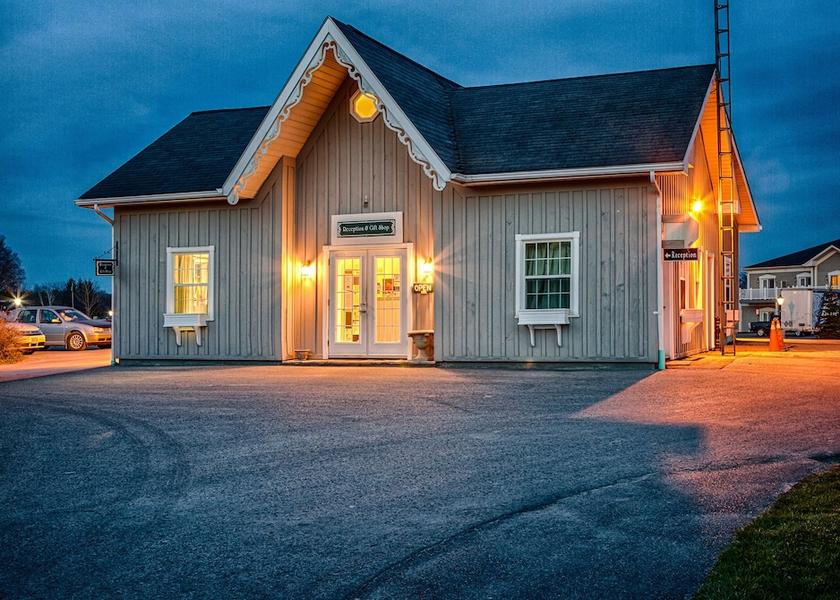 Ontario Picton Reception