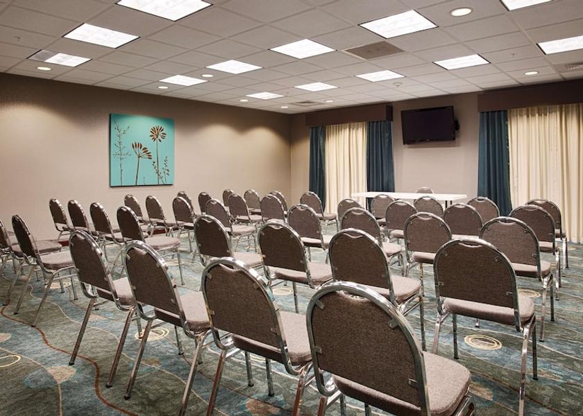Florida Leesburg Meeting Room