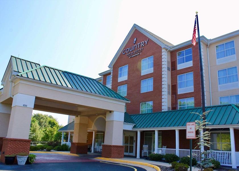 Virginia Fredericksburg Exterior Detail