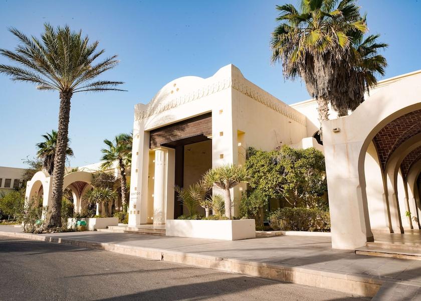  Midoun Exterior Detail